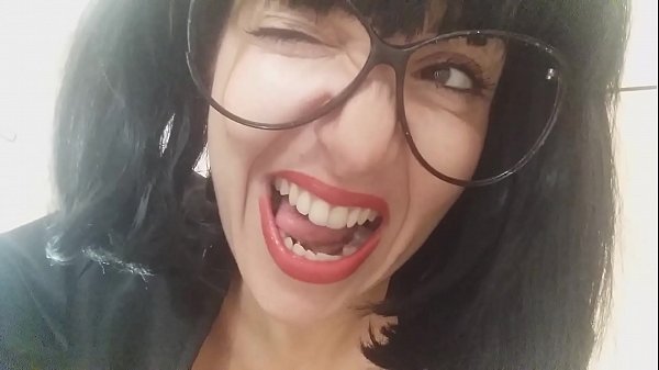 oh yeah, please stepsom, don'_t stop your massage