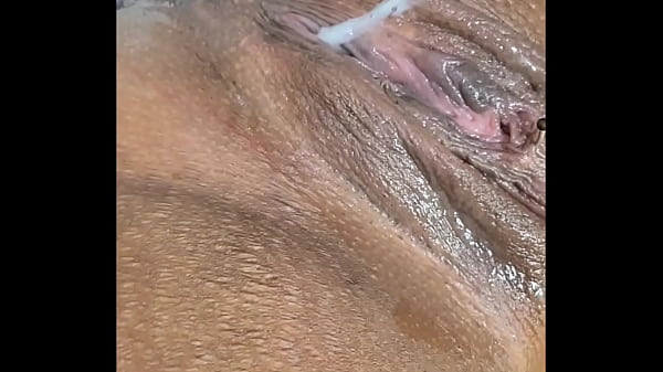 Sexy Teen Girl performs in amateur